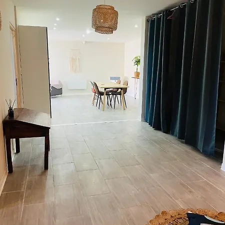 Saint Juery Apartment